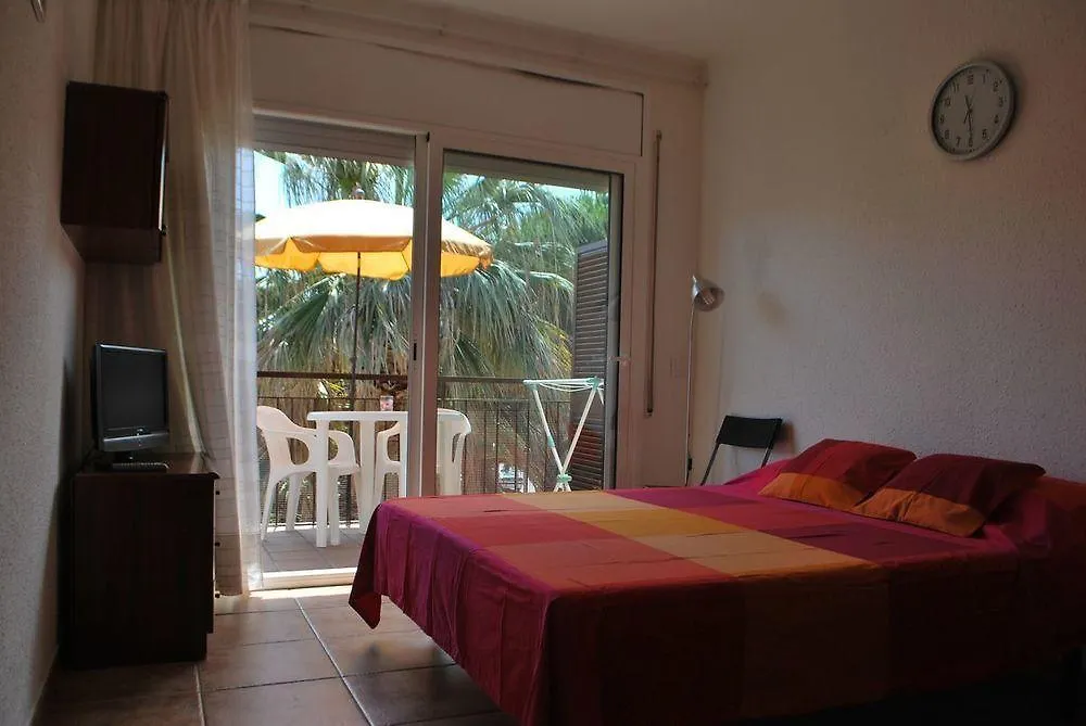 Apartamentos Les Palmeres Castell-Castell-Platja d'Aro 0*,  Espagne