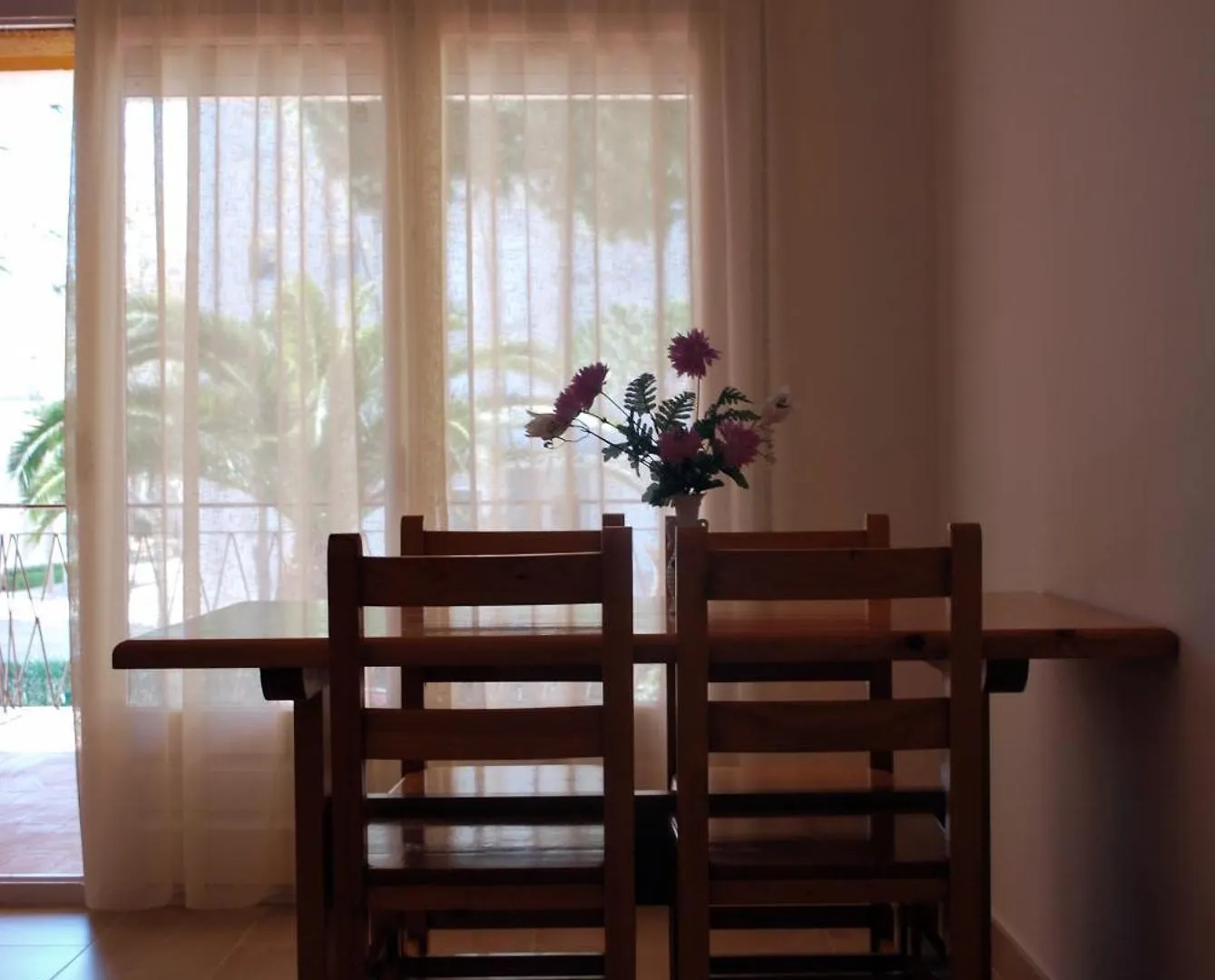 Apartamentos Les Palmeres Castell-Castell-Platja d'Aro 0*,