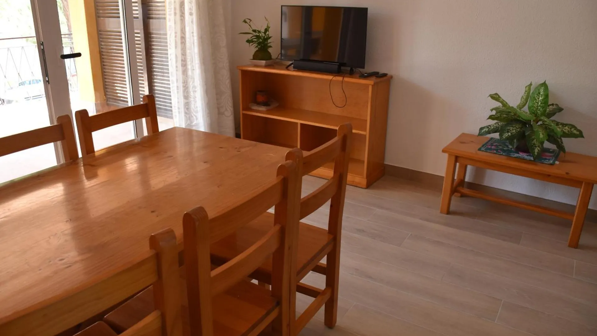 Apartamentos Les Palmeres Platja d'Aro 0*,  Španělsko