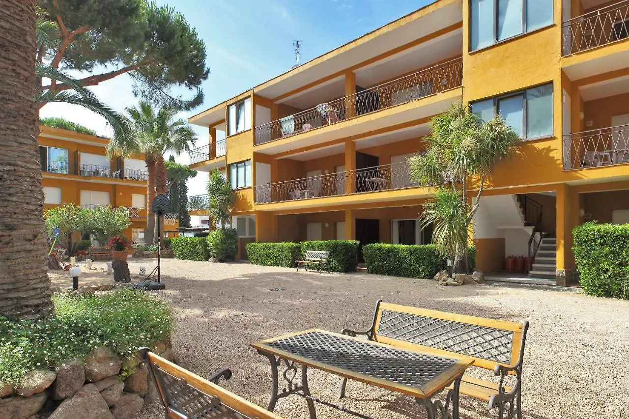 Apartamentos Les Palmeres Castell-Castell-Platja d'Aro 0*,