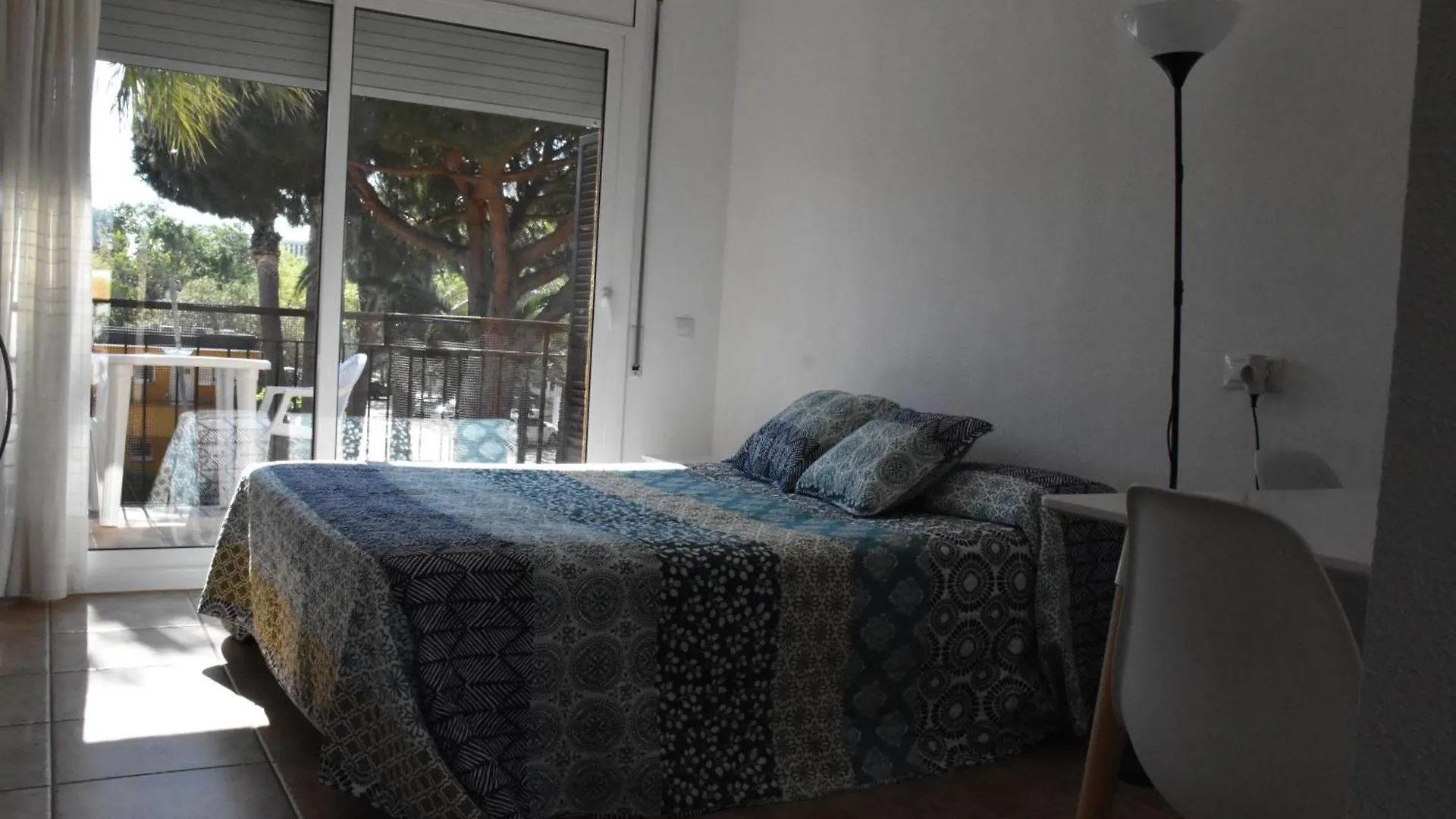 Apartamentos Les Palmeres Platja d'Aro  0*,